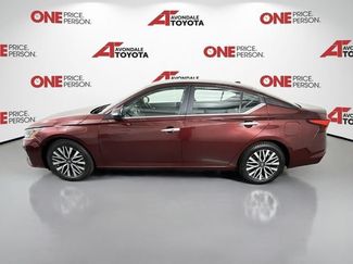 Used 2024 Nissan Altima 2.5 SV FWD video 4