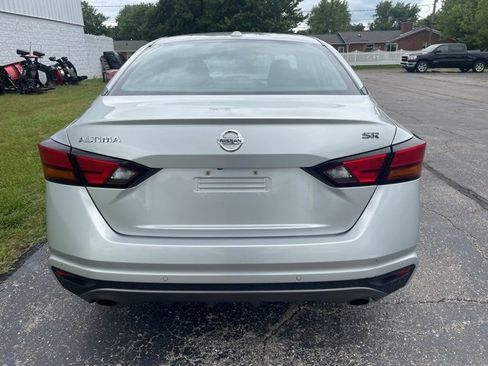 Used 2022 Nissan Altima 2.5 SR image 11