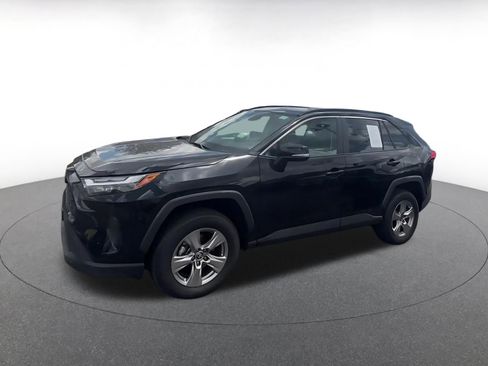 Used 2025 Toyota RAV4 XLE w/ Convenience Package AWD/4WD image 8