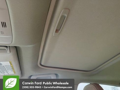 Used 2014 Toyota RAV4 XLE AWD/4WD image 10