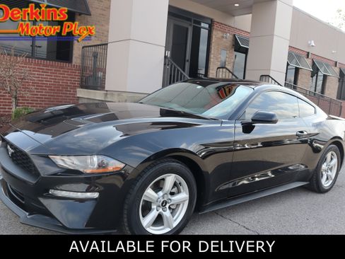 Used 2019 Ford Mustang Coupe image 1