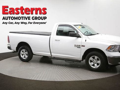 Used 2020 RAM 1500 Classic SLT image 46