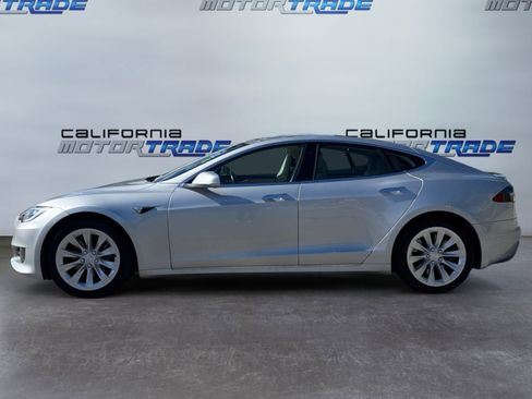 Used 2017 Tesla Model S 60 image 8
