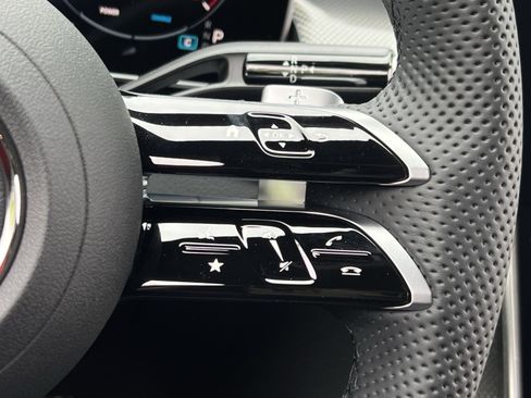 New 2026 Mercedes-Benz GLC 300 4MATIC image 37