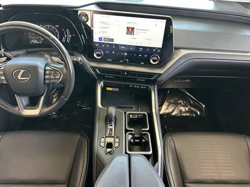 Used 2024 Lexus TX 350 AWD w/ Captains Chair Package image 15