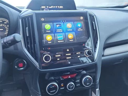 Certified 2022 Subaru Forester Limited image 24