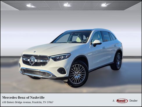 Used 2026 Mercedes-Benz GLC 300 4MATIC image 1