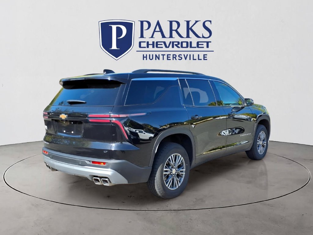 Used 2024 Chevrolet Traverse LT FWD image 33