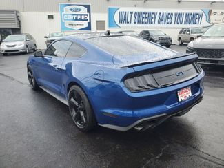 Used 2022 Ford Mustang GT Premium w/ Equipment Group 401A video 3