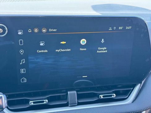 Used 2025 Chevrolet Equinox LT image 21