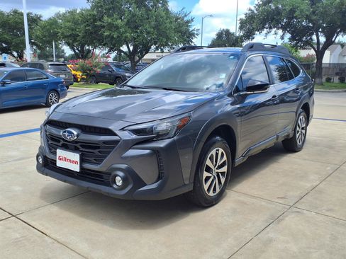 Used 2024 Subaru Outback Premium w/ Popular Package #1A AWD/4WD image 4