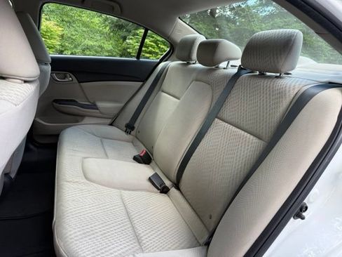 Used 2015 Honda Civic SE image 24
