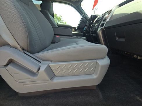 Used 2011 Ford F150 XLT w/ XLT Convenience Pkg RWD image 17