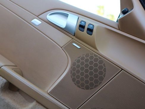 Used 2007 Porsche Cayman S image 32