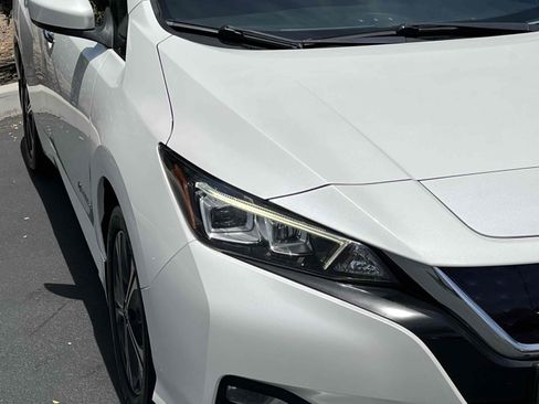 Used 2019 Nissan Leaf SV Plus w/ SV Plus Technology Package FWD image 45