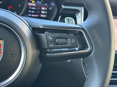 New 2026 Porsche Macan image 28