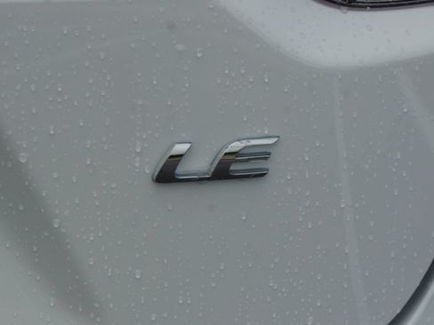 Used 2026 Toyota Corolla LE FWD image 17