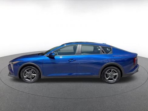 Used 2025 Kia K4 FWD image 9