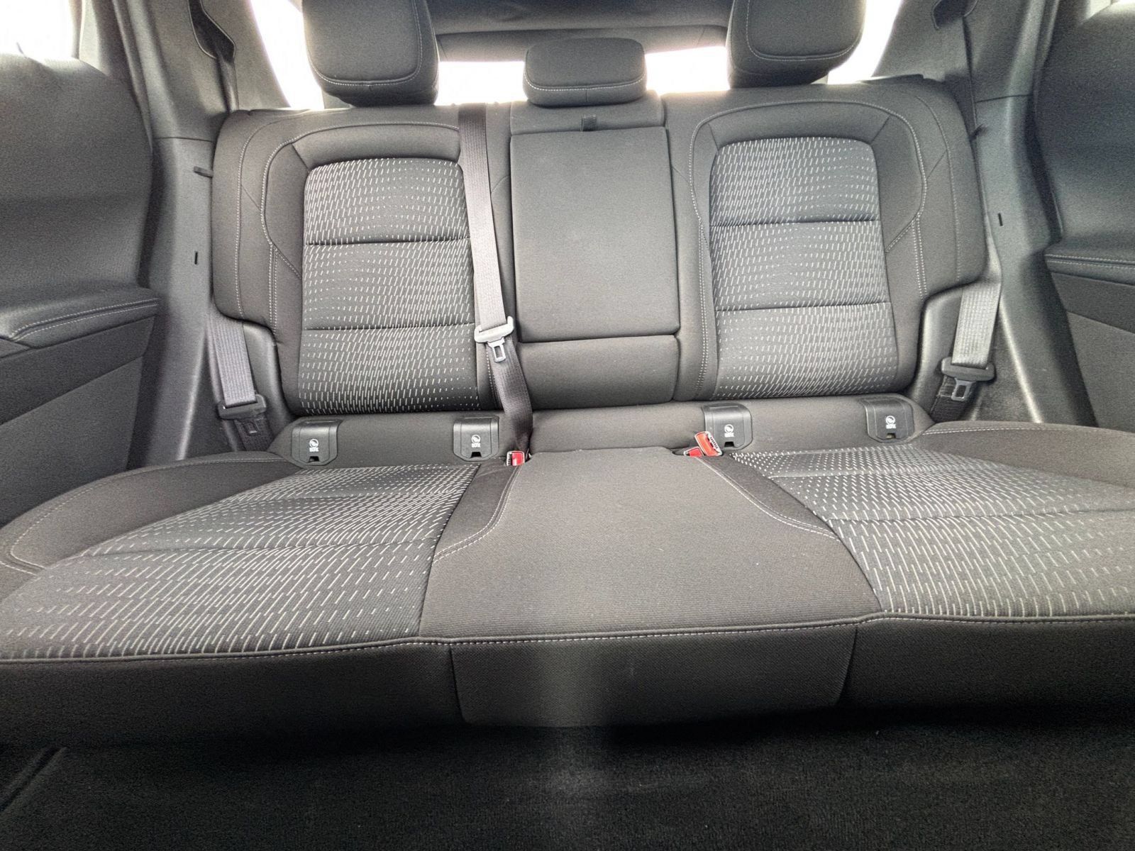 Used 2025 Chevrolet Equinox LT FWD image 37