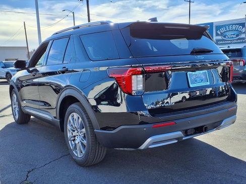 New 2026 Ford Explorer Platinum image 4