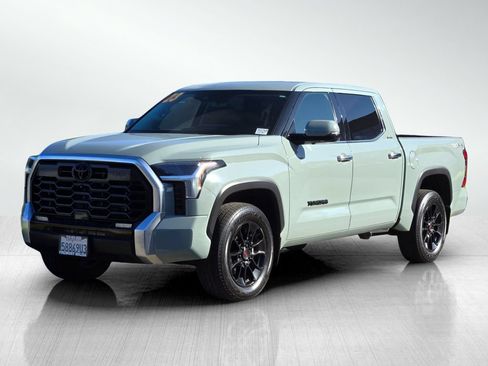 Used 2023 Toyota Tundra Limited w/ TRD Off-Road Package AWD/4WD image 8
