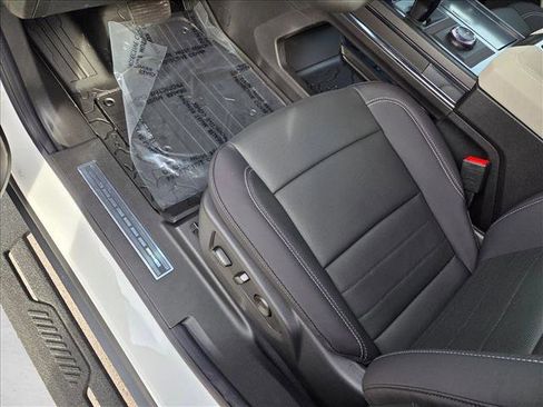 New 2026 GMC Hummer EV SUV image 4