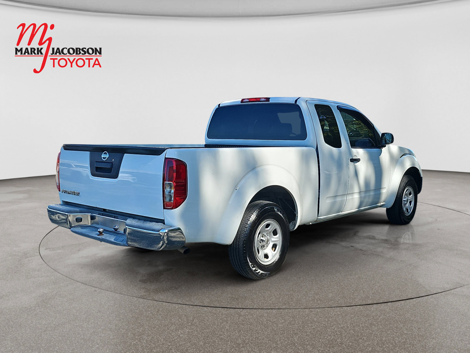 Used 2016 Nissan Frontier S w/ S Preferred Package RWD image 8