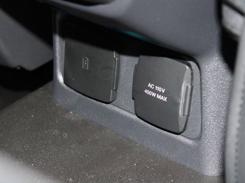 New 2025 Ford Bronco Big Bend w/ Black Diamond Package image 30