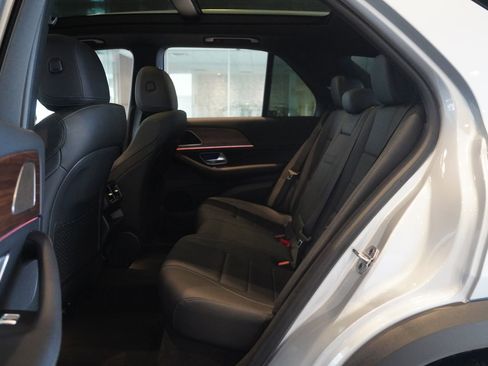 Used 2025 Mercedes-Benz GLE 450 GLE 450 image 14