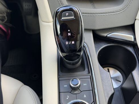 Certified 2023 Cadillac XT5 Premium Luxury w/ Technology Package image 25