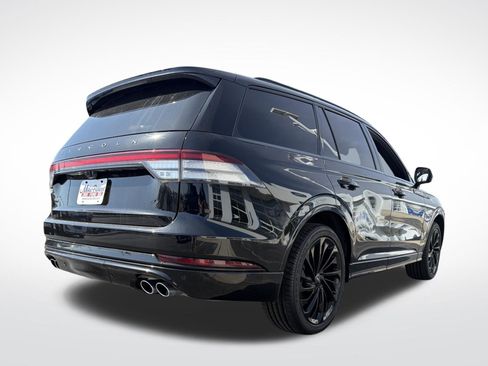 Used 2025 Lincoln Aviator Reserve w/ Jet Appearance Package image 18