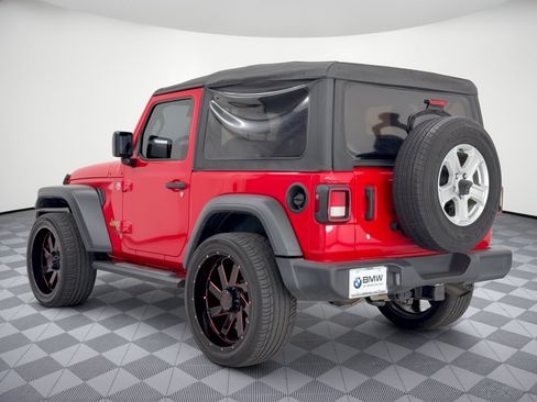 Used 2020 Jeep Wrangler Sport AWD/4WD image 3