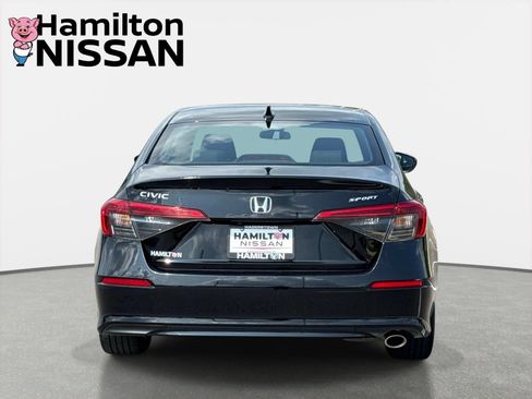 Used 2024 Honda Civic Sport image 3
