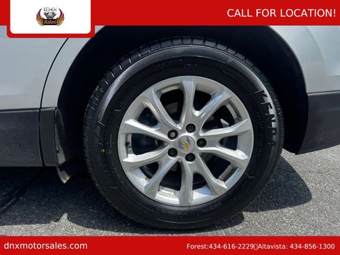 Used 2018 Chevrolet Equinox LS AWD/4WD image 12