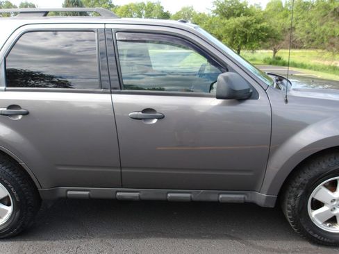 Used 2012 Ford Escape XLT AWD/4WD image 26