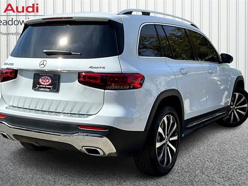 Used 2023 Mercedes-Benz GLB 250 4MATIC image 6