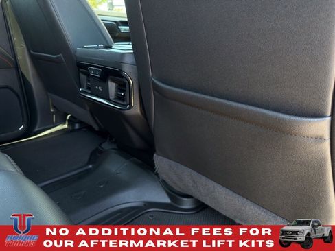 Used 2024 GMC Sierra 2500 AT4 w/ Technology Package AWD/4WD image 28