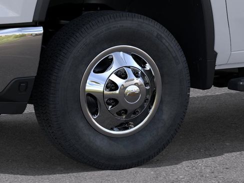 New 2026 Chevrolet Silverado 3500 LT w/ All Star Edition image 10