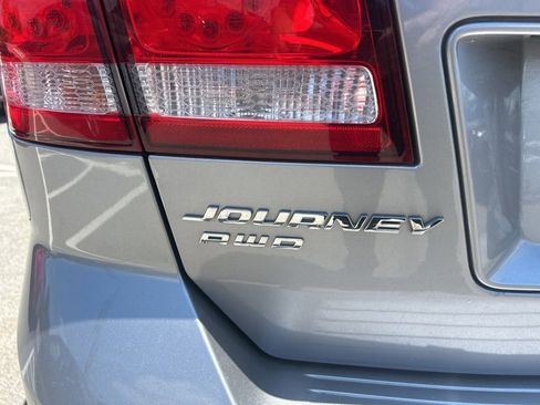 Used 2017 Dodge Journey GT AWD/4WD image 9