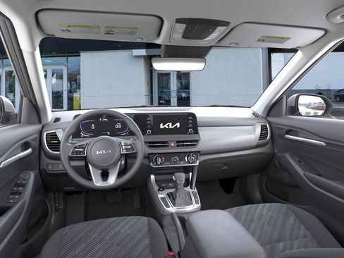 New 2026 Kia Seltos LX image 14