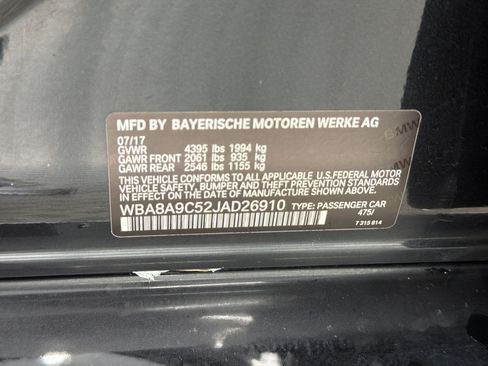 Used 2018 BMW 320i Sedan RWD image 16