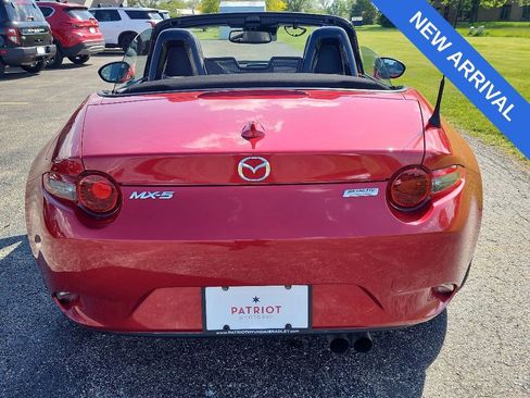 Used 2016 MAZDA MX-5 Miata Grand Touring RWD image 5