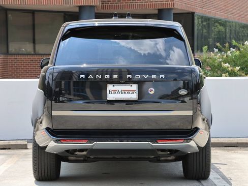 Certified 2023 Land Rover Range Rover SE AWD/4WD image 3