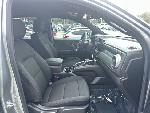 Used 2026 Chevrolet Colorado LT RWD image 29