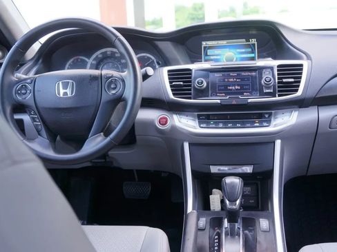 Used 2014 Honda Accord EX-L image 31