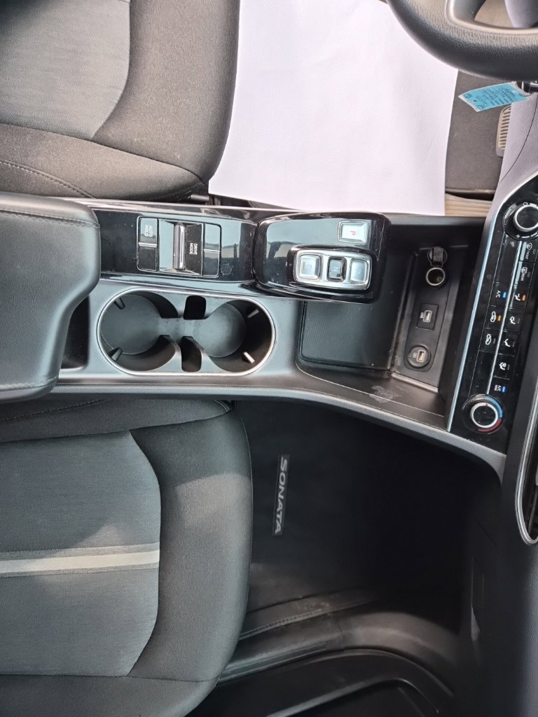 Used 2022 Hyundai Sonata SE FWD image 26