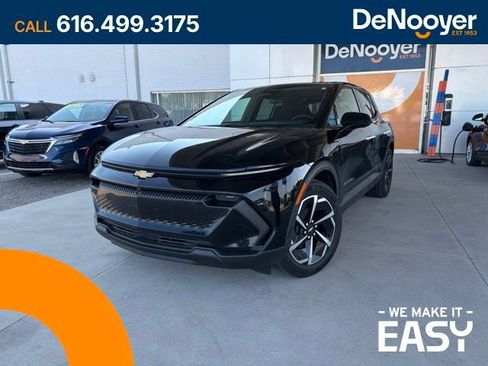 Used 2025 Chevrolet Equinox EV LT w/ Comfort Package FWD image 1