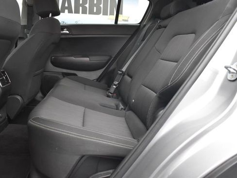 Used 2022 Kia Sportage LX FWD image 9