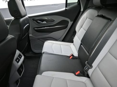 Used 2020 GMC Terrain SLT w/ Preferred Package AWD/4WD image 23