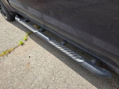 Used 2024 Chevrolet Silverado 1500 RST w/ Convenience Package II image 3